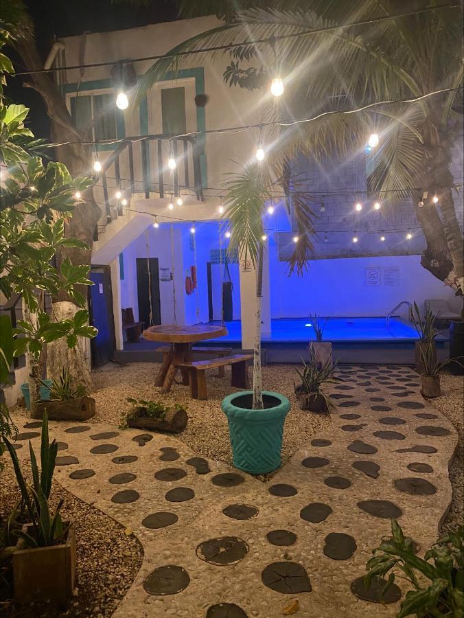Caracol Hotel