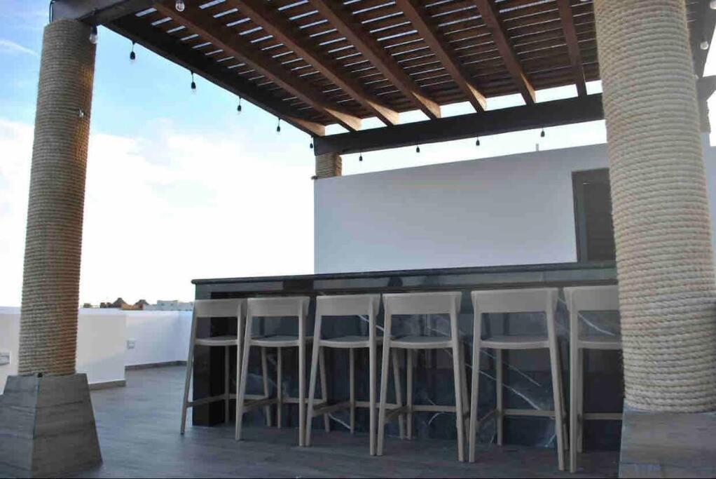 Casa Moderna De 4 Pisos Con Rooftop Vista Al Mar * Isla Mujeres