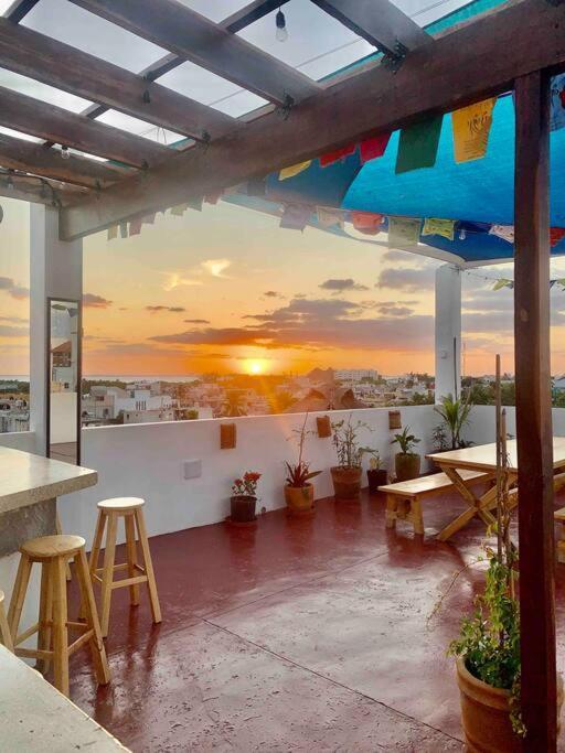 A Sweet Modern By The For Digital Nomads Apartment *