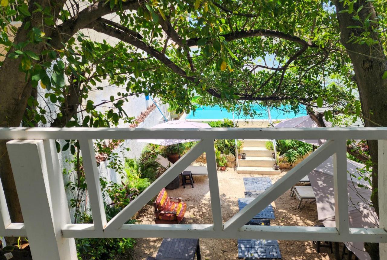 Antillas Inn