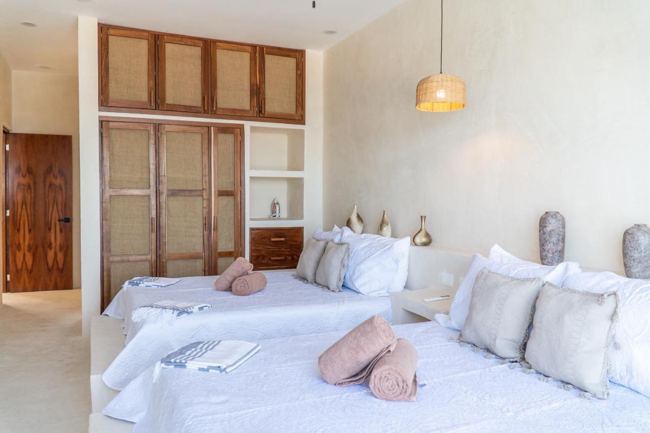 Saadhu With Fantastic Oceanview Villa