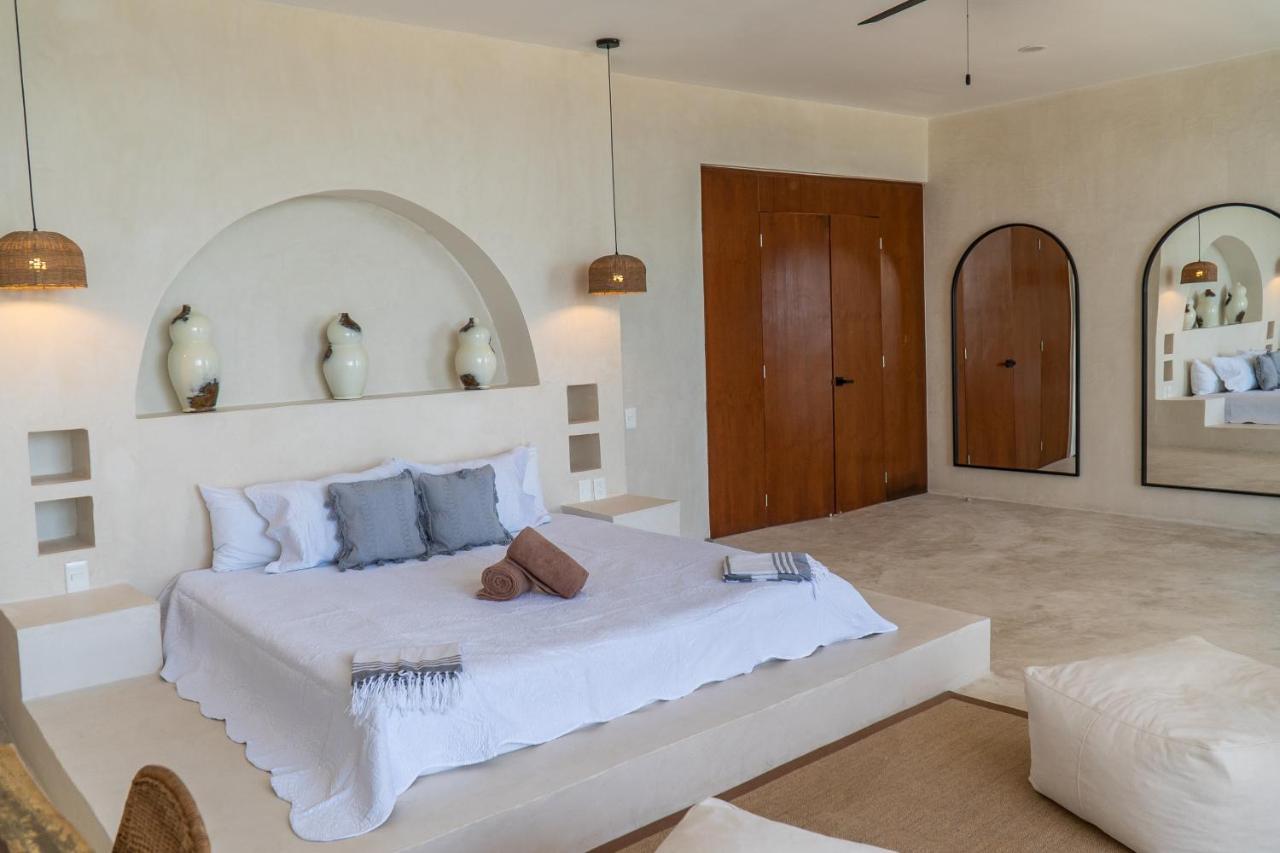 Saadhu With Fantastic Oceanview Villa