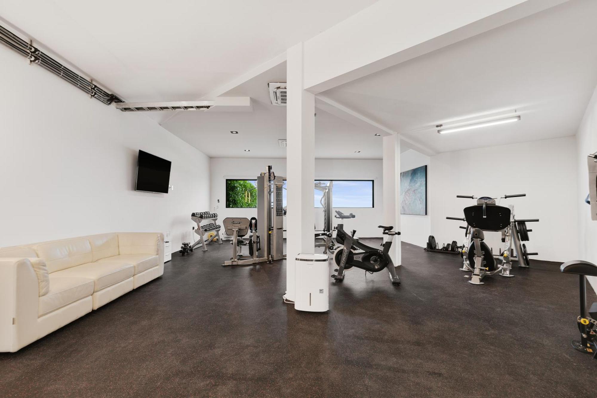 E11even Con C Hef Privado Ocean Front Villa
