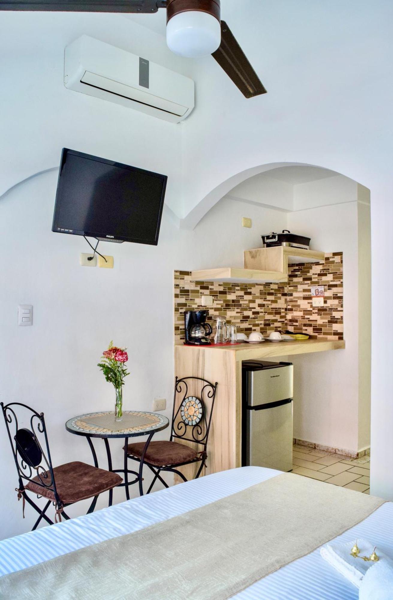 Bucaneros Hotel Isla Mujeres