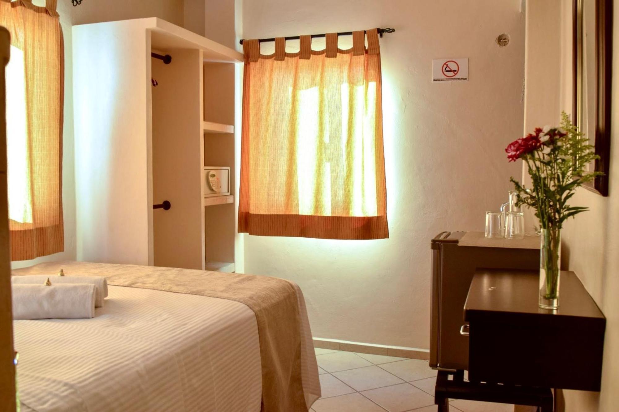 Hotel Bucaneros Isla Mujeres
