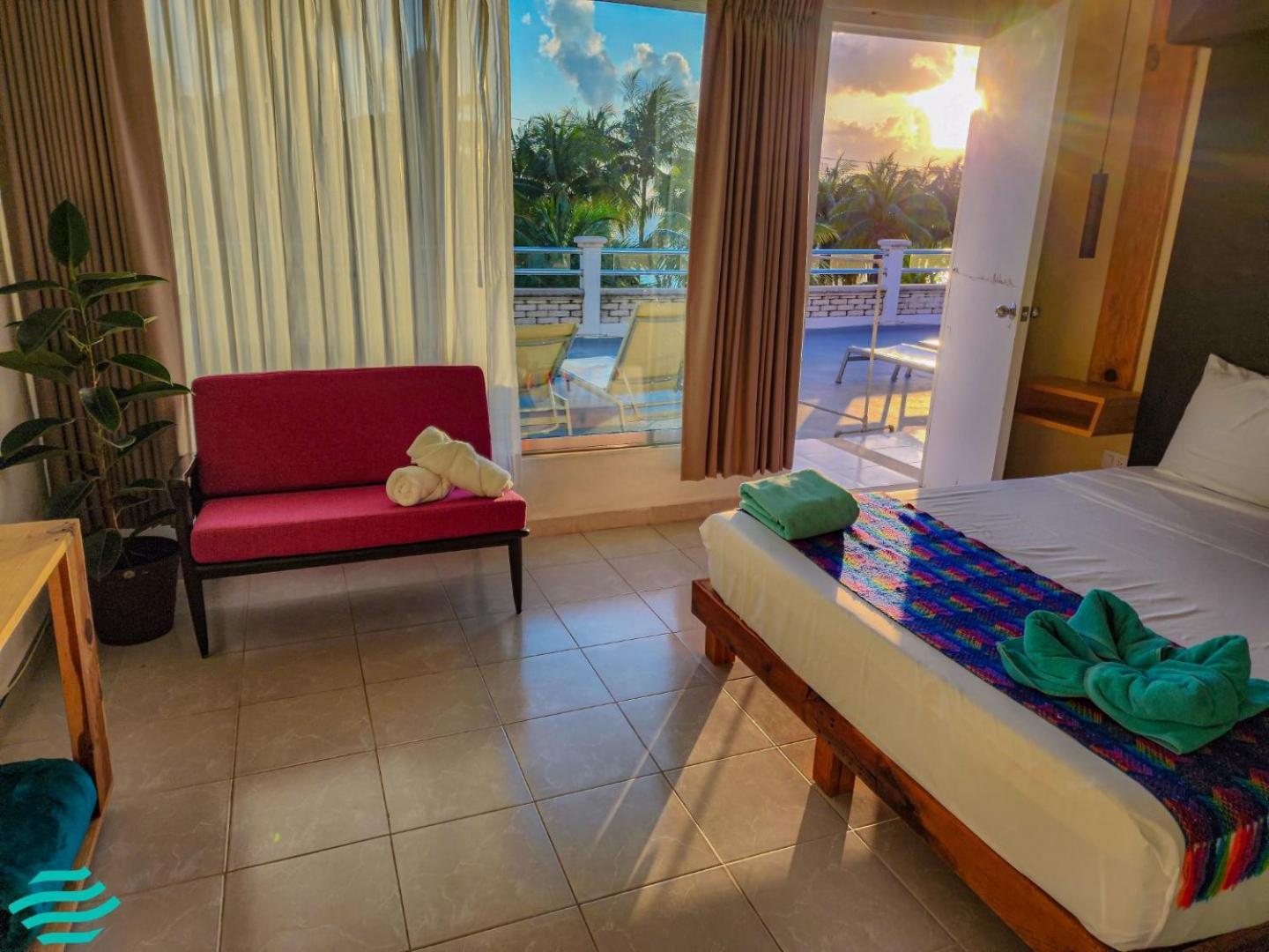Antillas Inn *