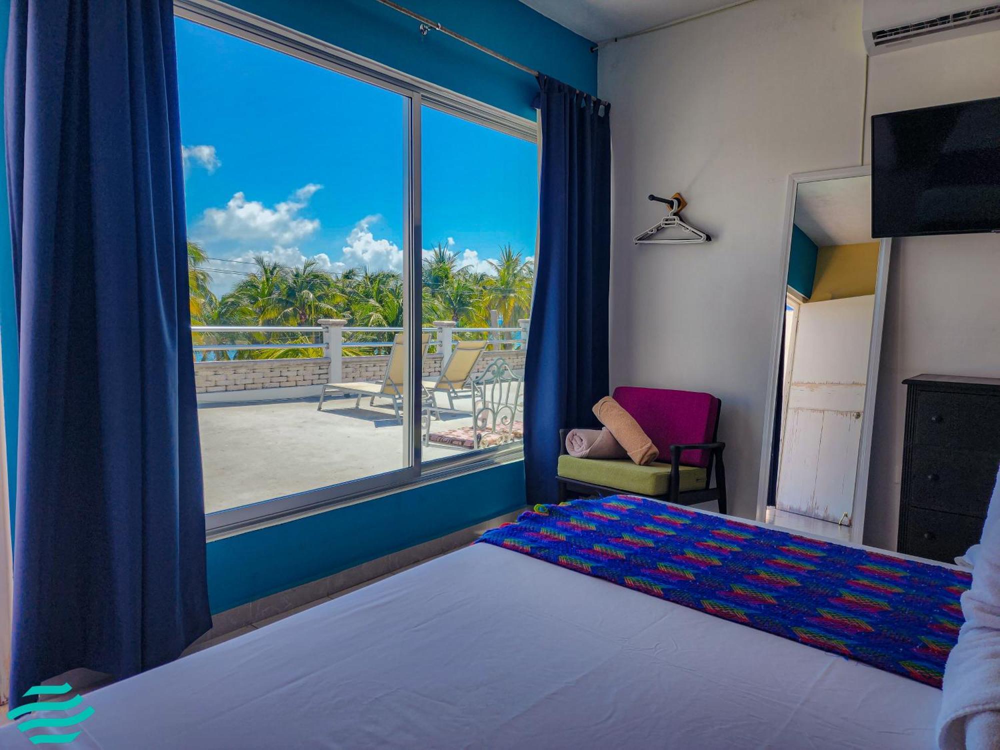 Antillas Inn