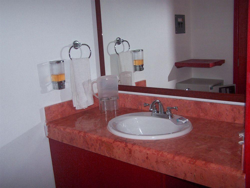 Xbulu-ha Hotel Isla Mujeres