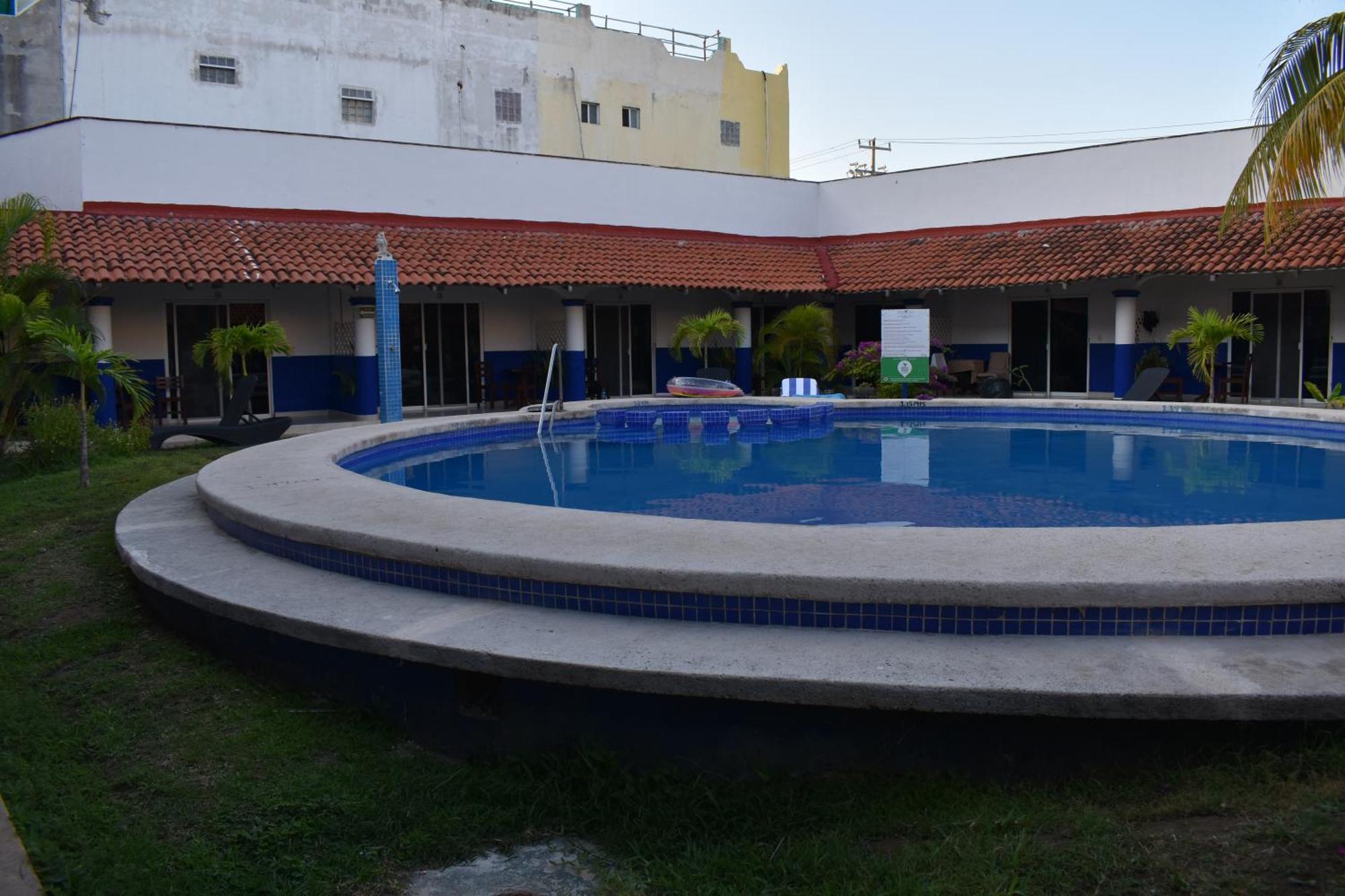 Hotel Plaza Almendros, 3*