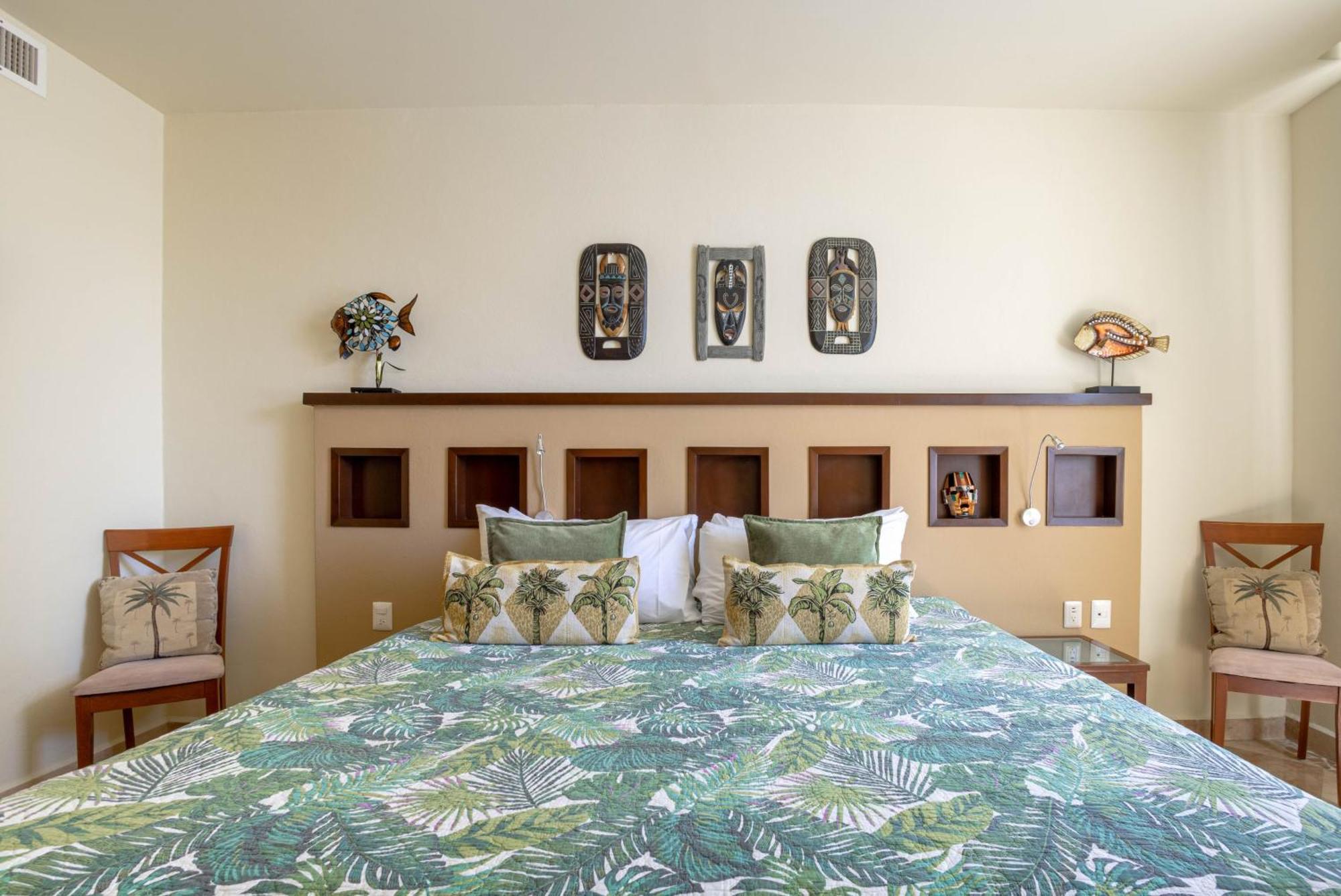Ixchel Hotel 5*