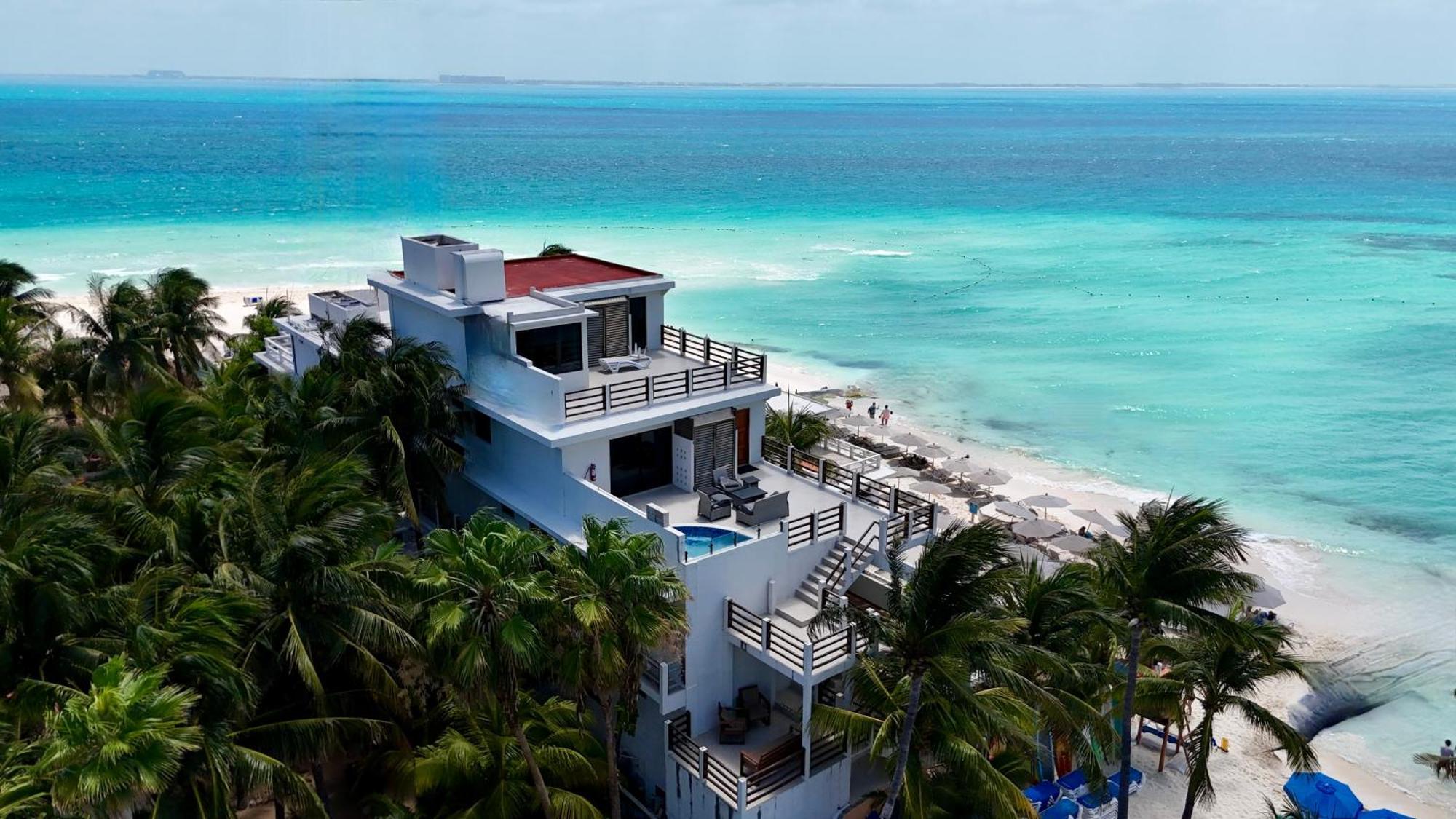Hotel Cuxos Beachfront Isla Mujeres