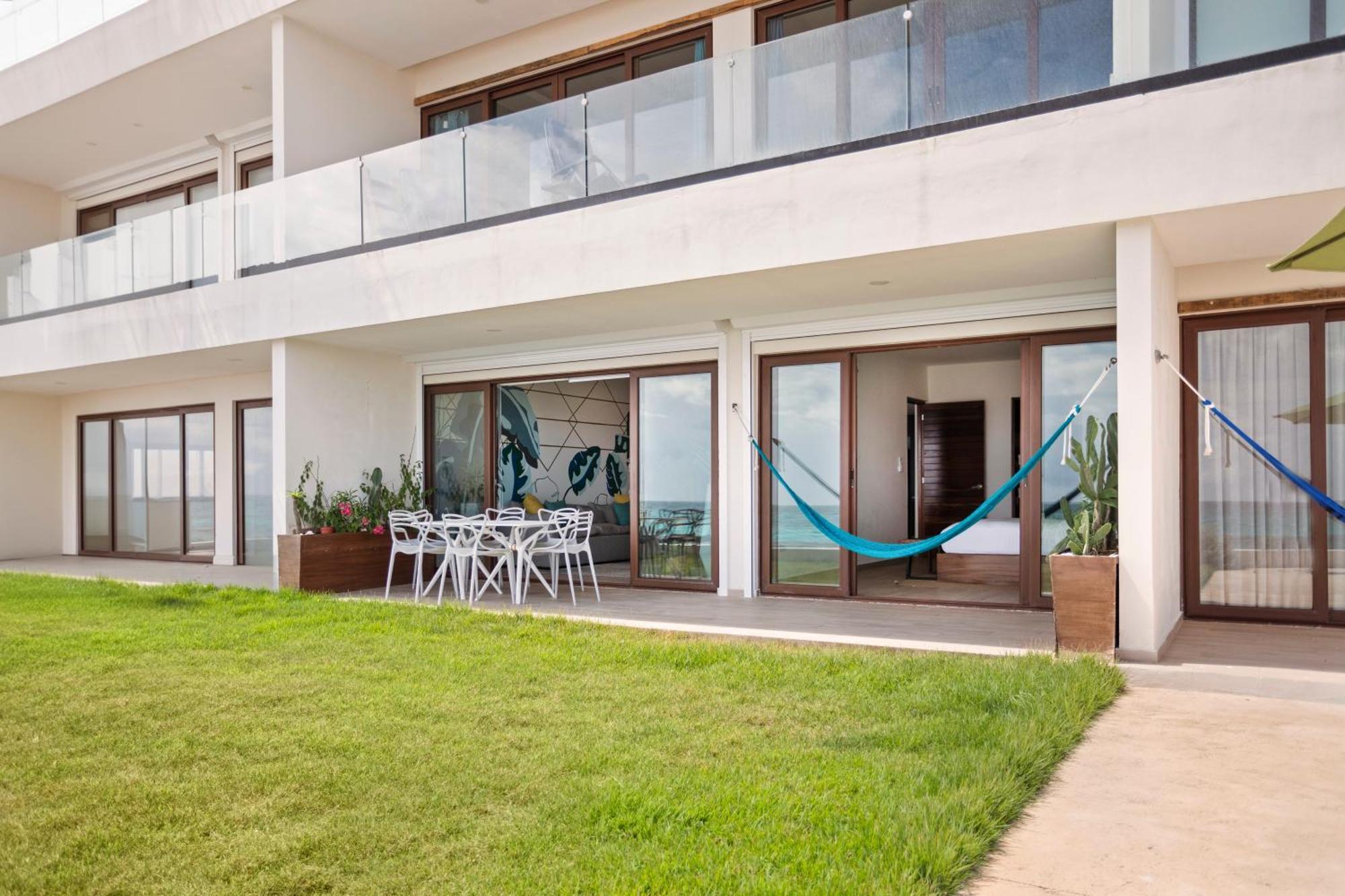 Malkita's Ocean View Paradise Apartment