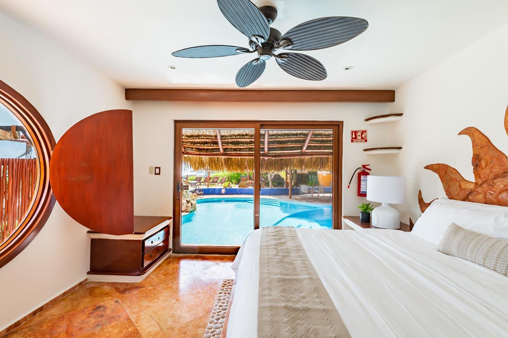 Bella Mar, Oceanfront Escape *
