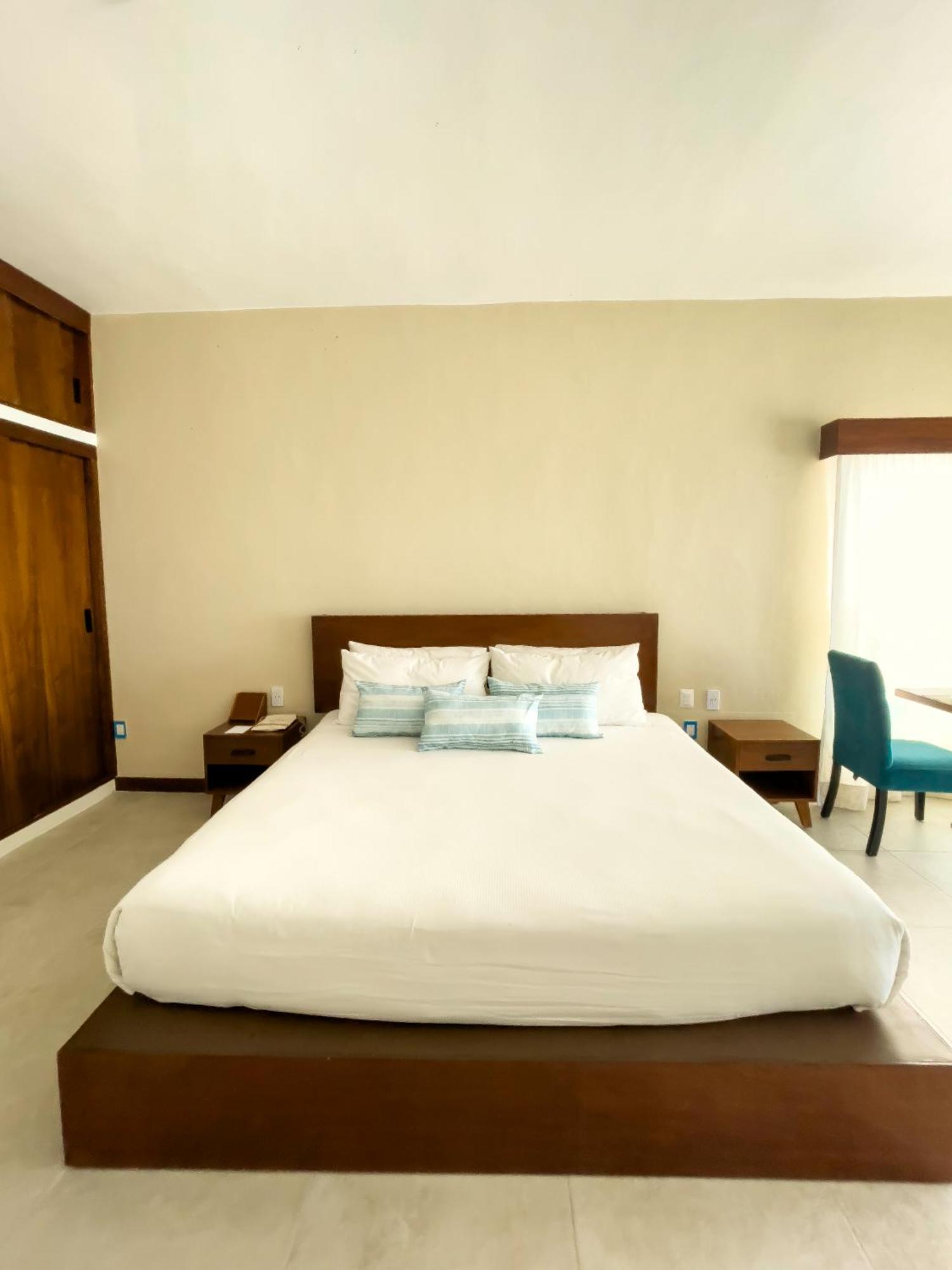 The Mint Hotel 4*