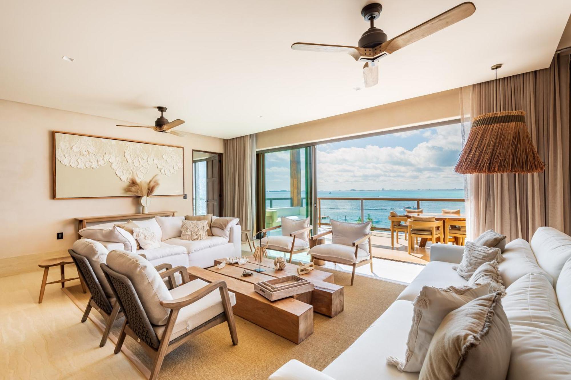 Artila Condos, Apartment *