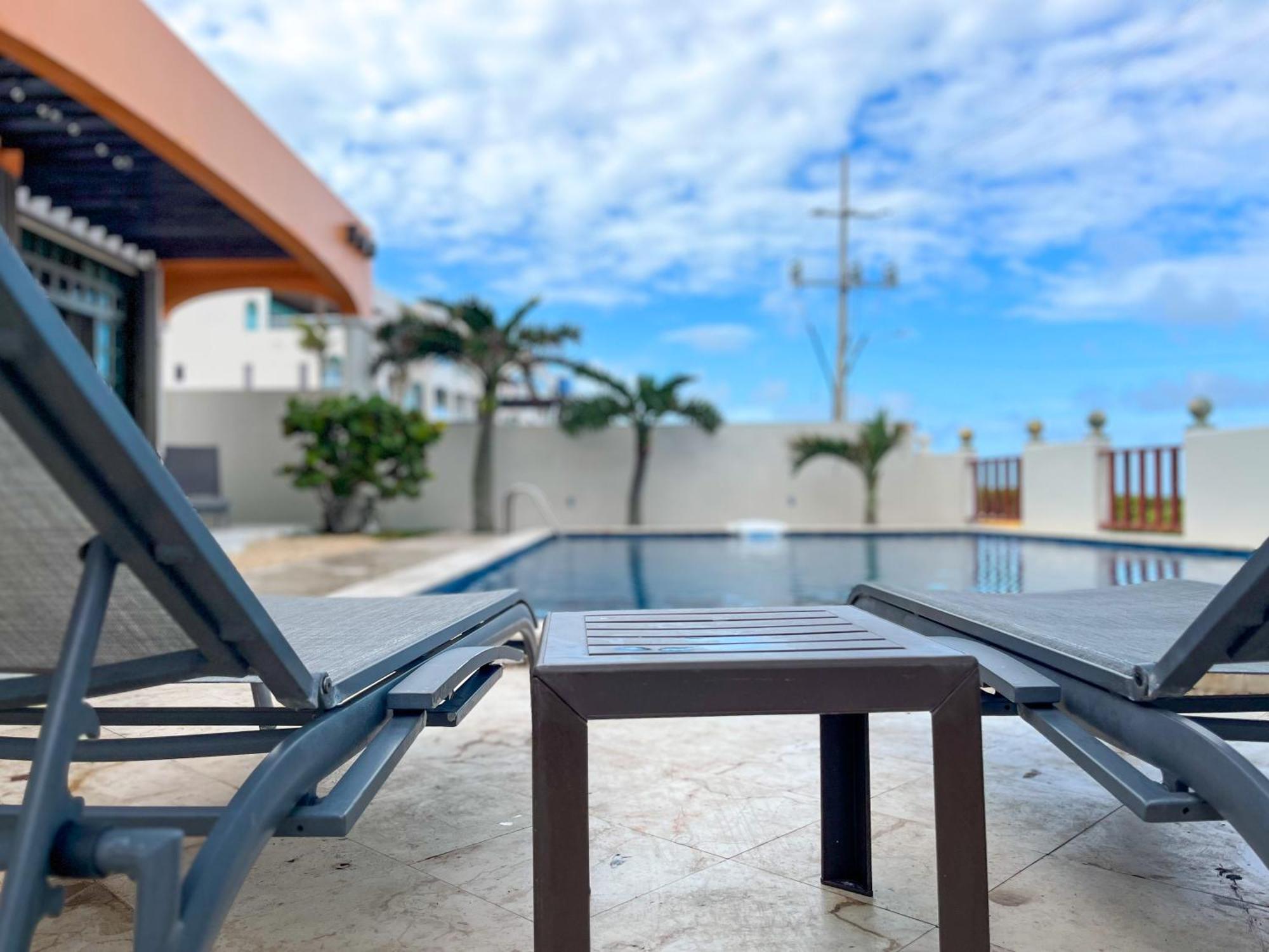 Isla Dorada Villa
