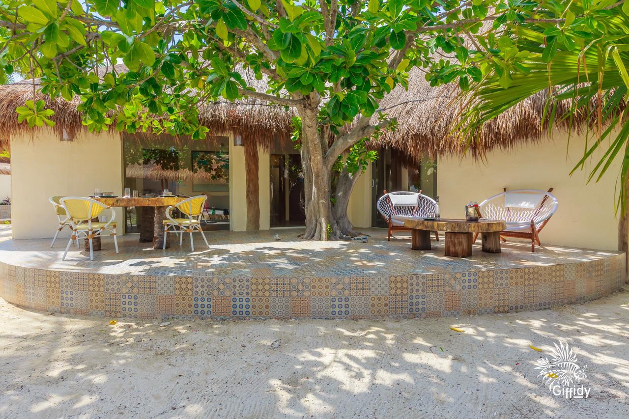 Paradise Hotel 4*