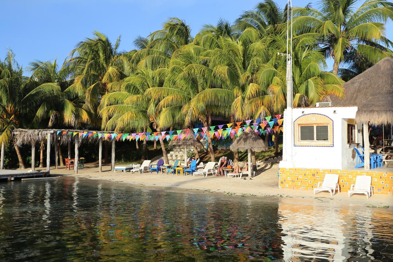 El Milagro Beach And Marina Hotel