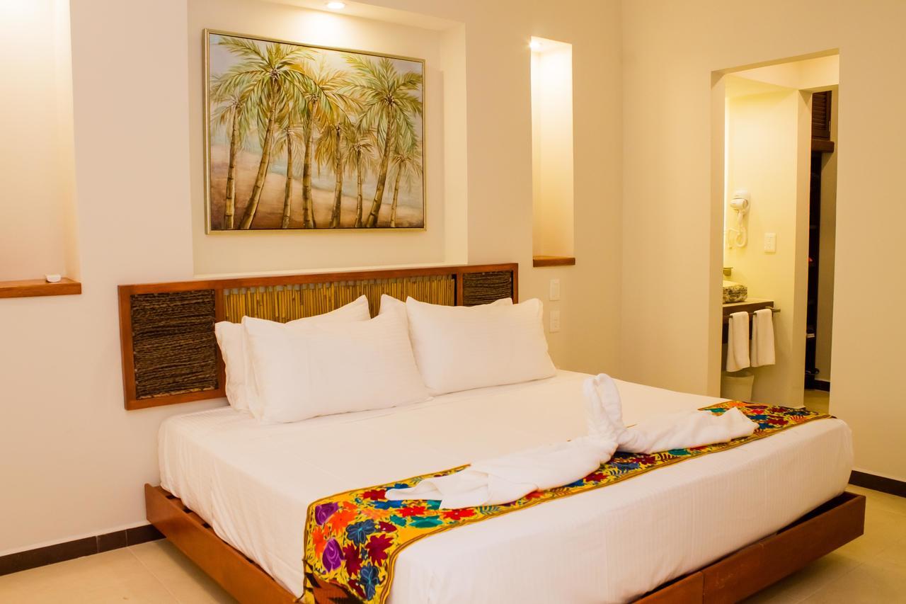 Casa Azul Maya Aparthotel