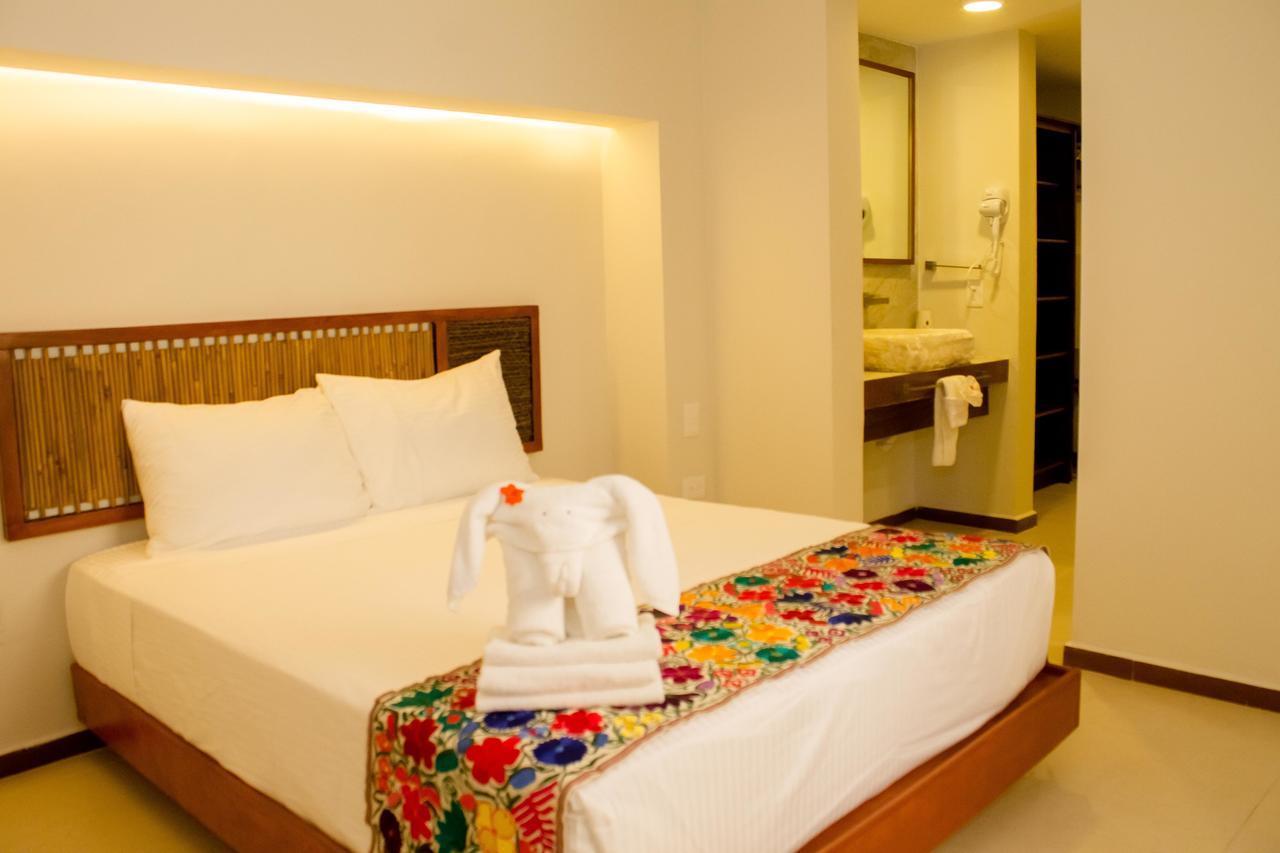 Aparthotel Casa Azul Maya