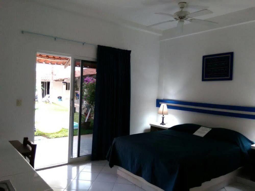 Hotel Plaza Almendros, 3*