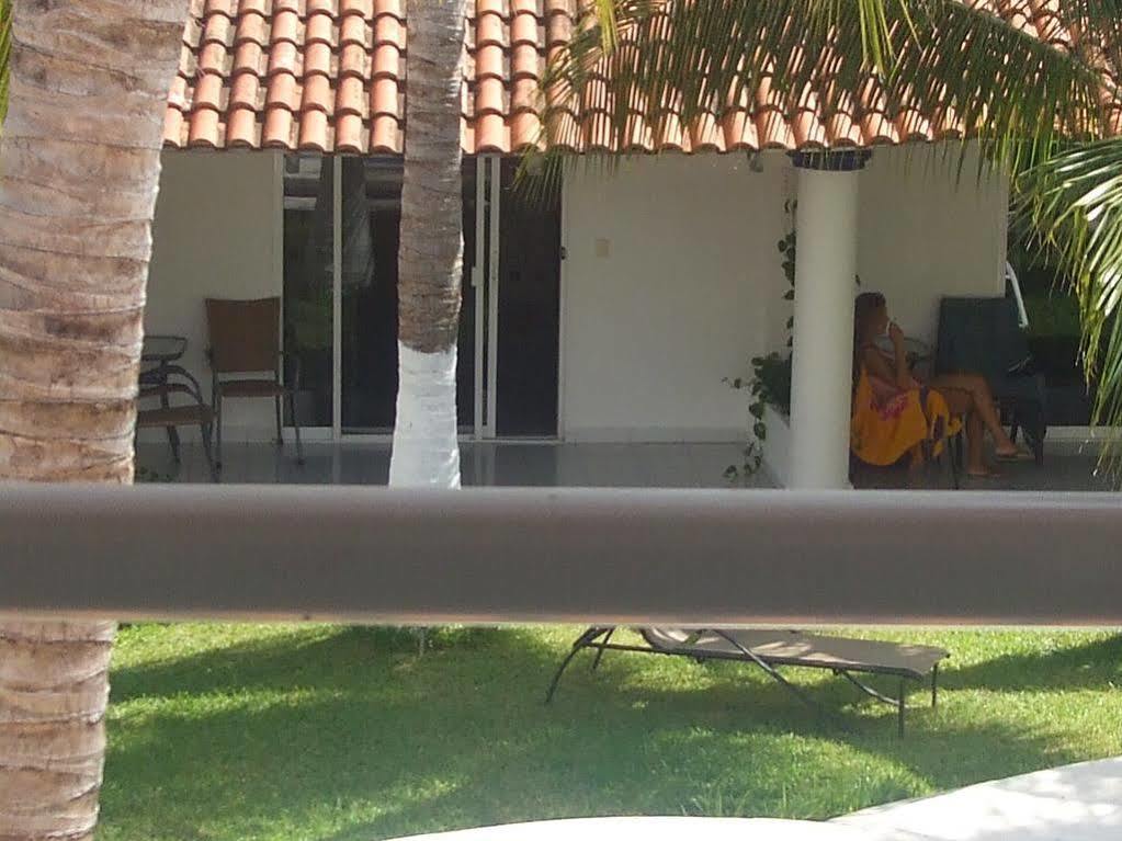 Hotel Plaza Almendros,