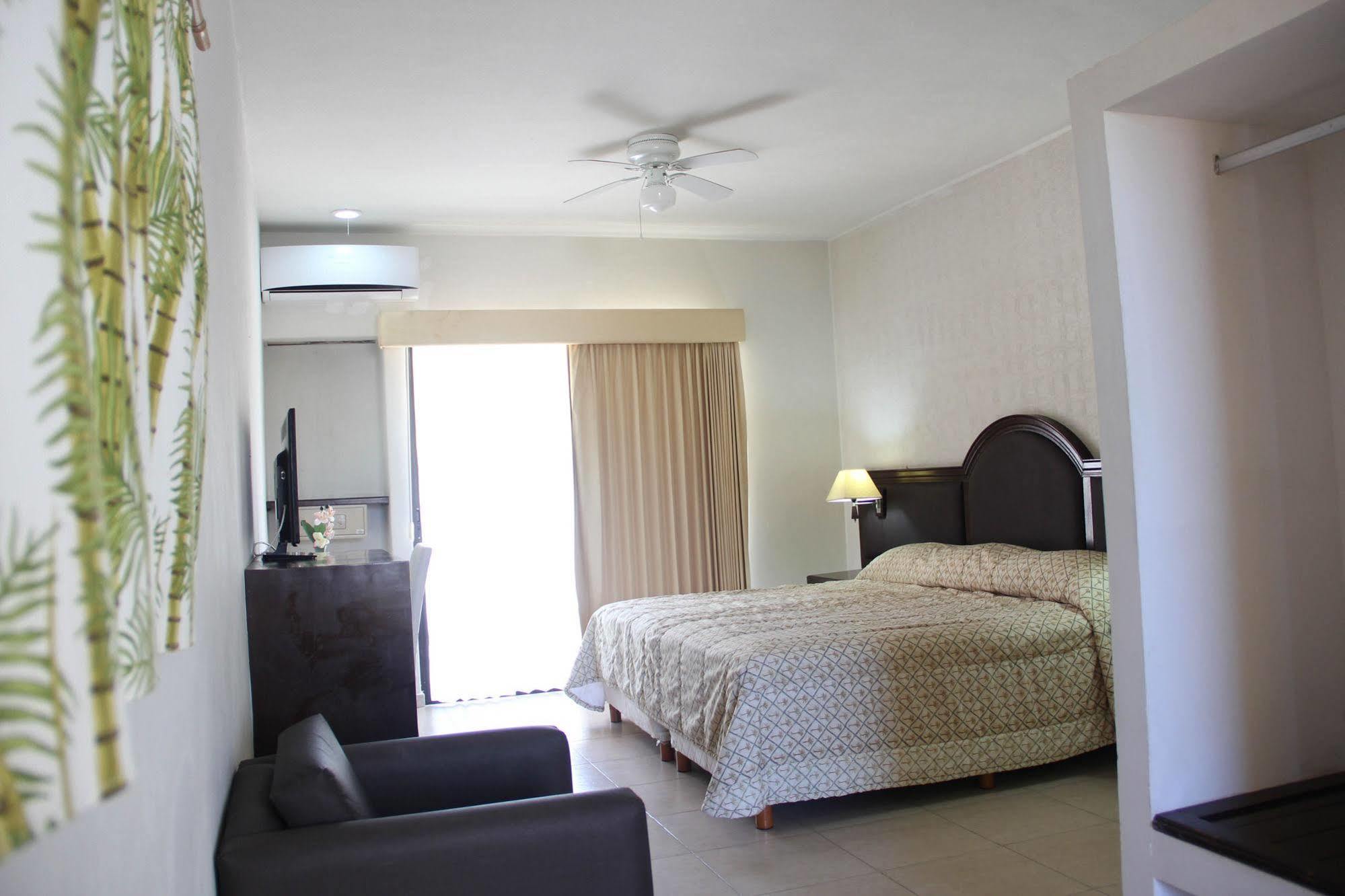 Del Mar Hotel 3*