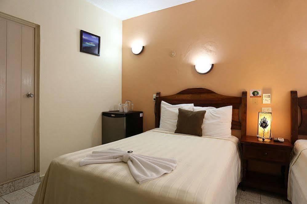 Bucaneros 3* Isla Mujeres