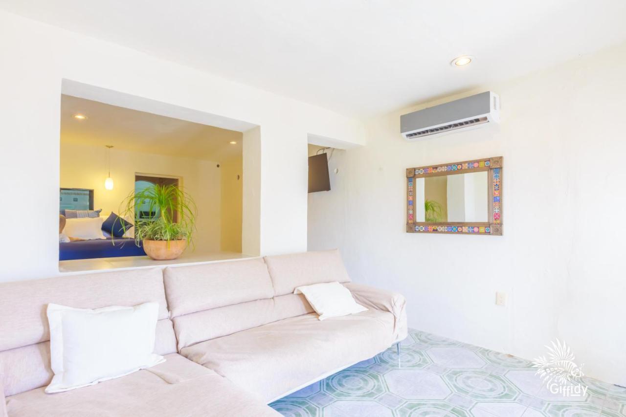 Villa House Of Mirrors Isla Mujeres