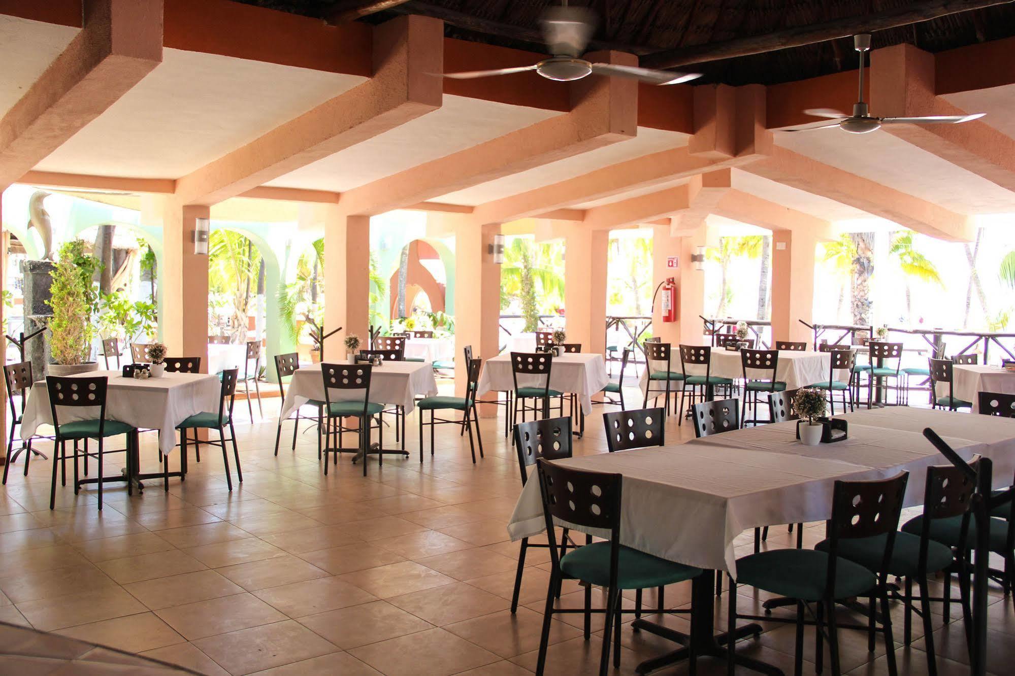 Hotel Del Mar 3*