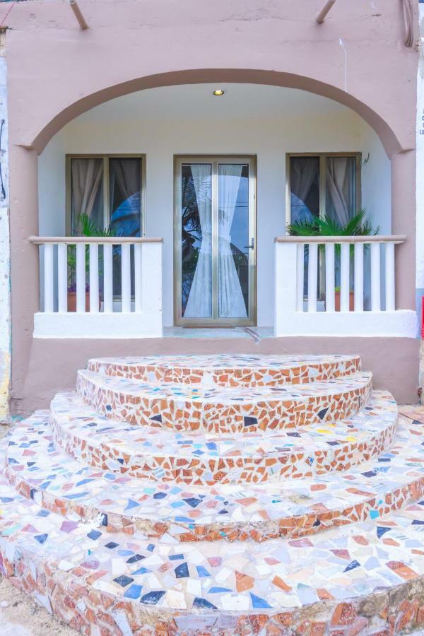 Villa House Of Mirrors Isla Mujeres