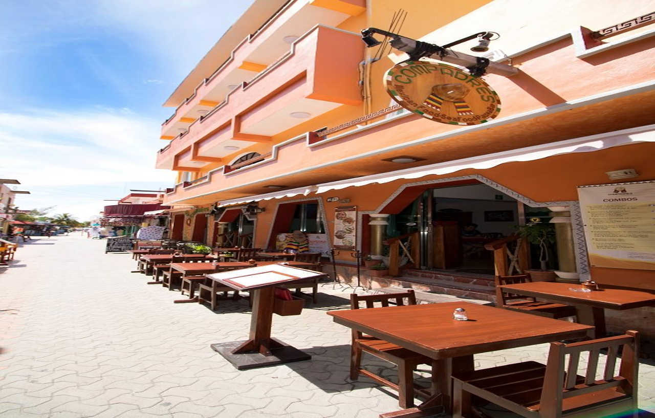 Hotel Bucaneros Isla Mujeres