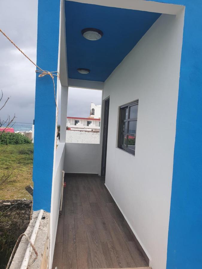 El Malecon, Mini