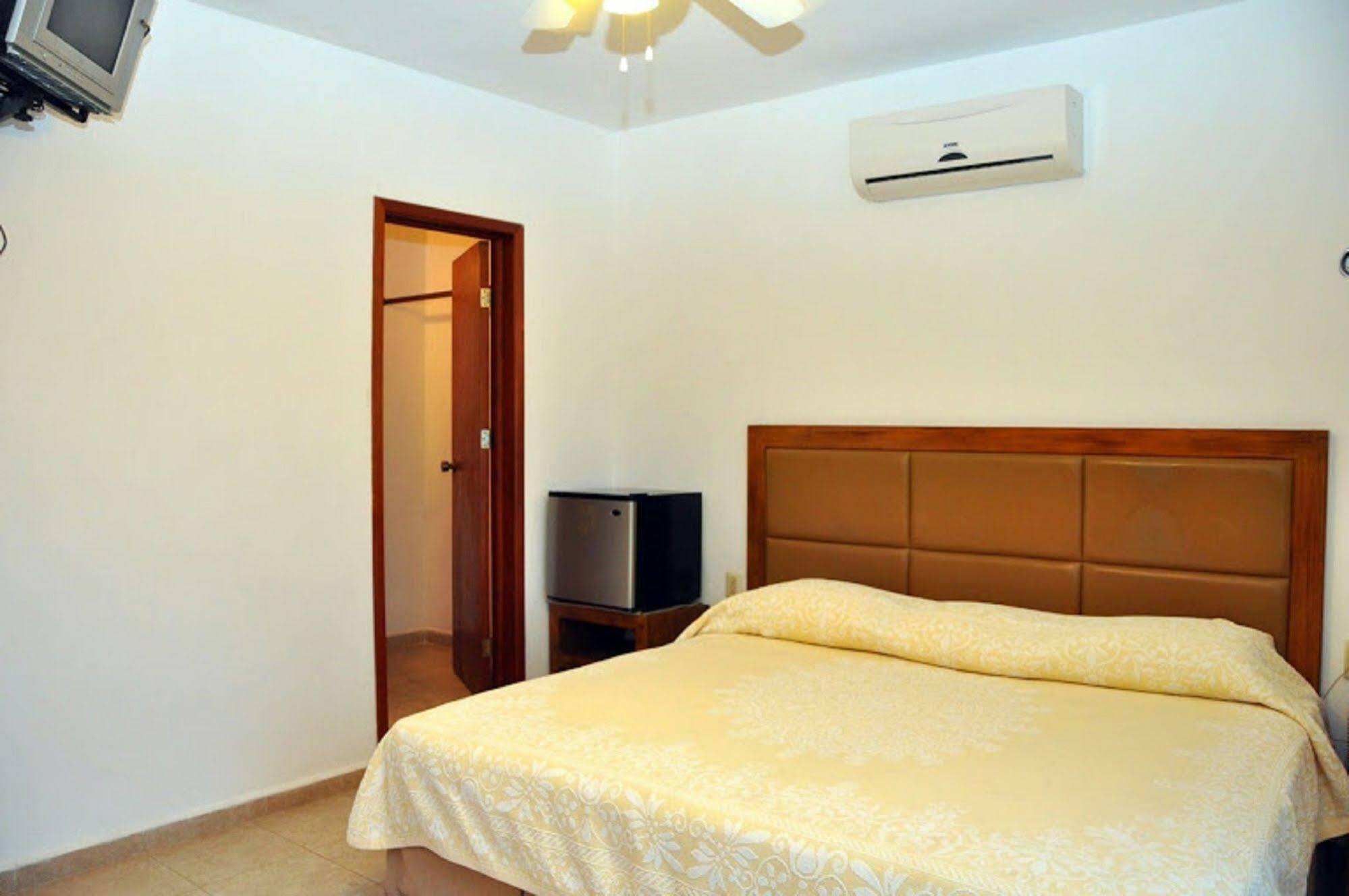 Hotel Chac Chi & Isla Mujeres