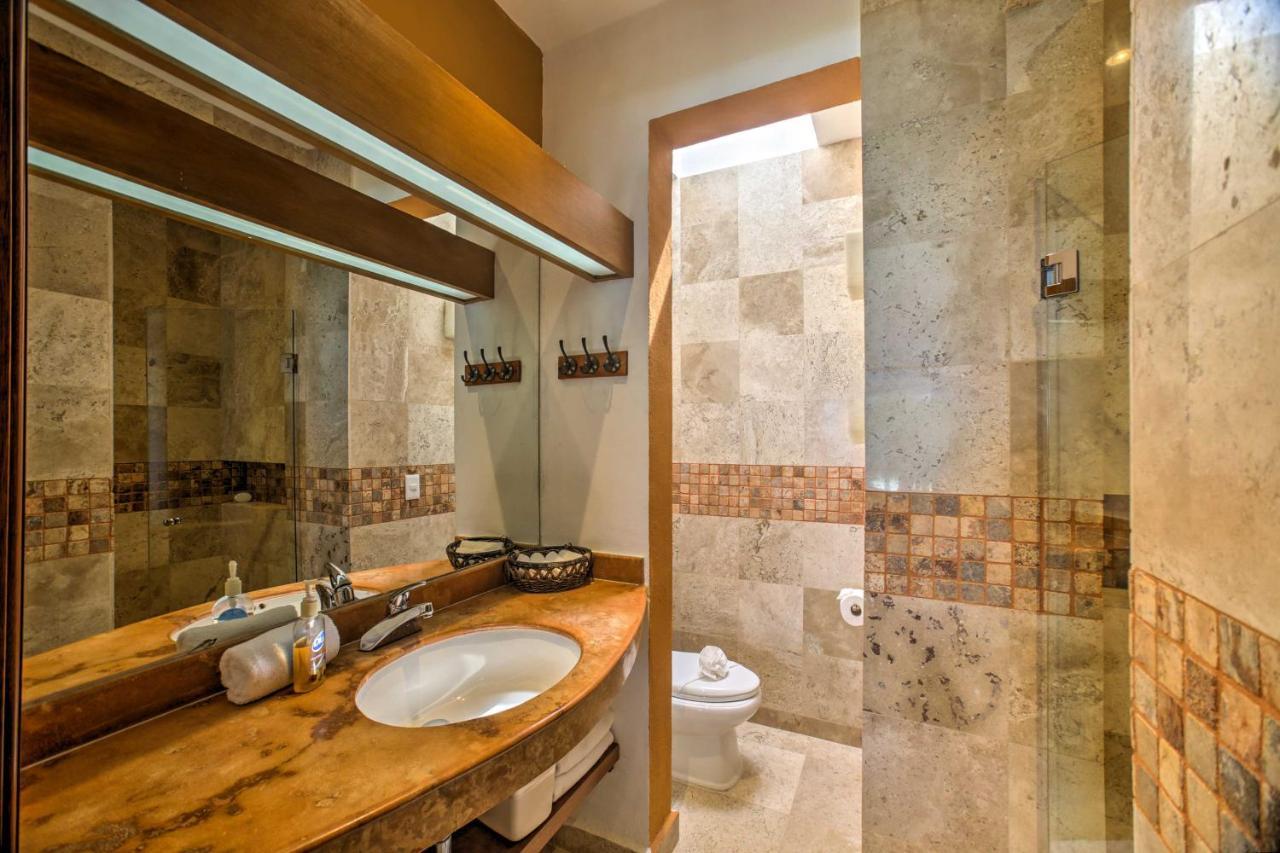 Villa Oceanfront Estate With Infinity Pool! Isla Mujeres