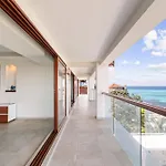 Villa Azul Maya