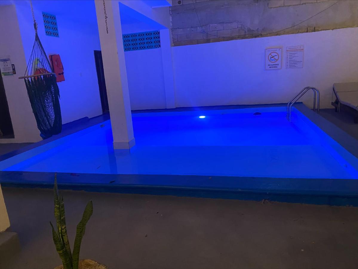 Caracol Hotel