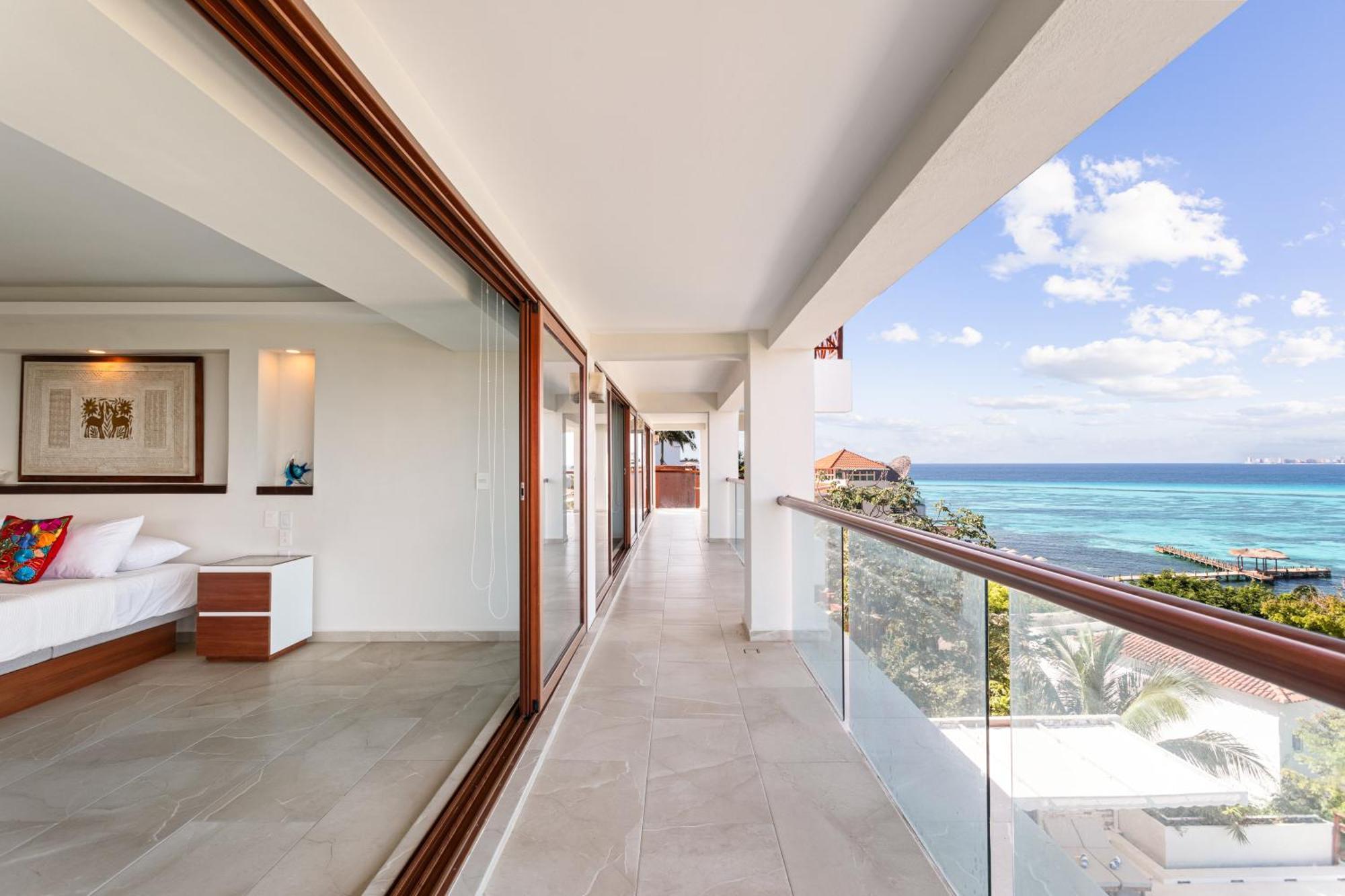 Azul Maya Villa