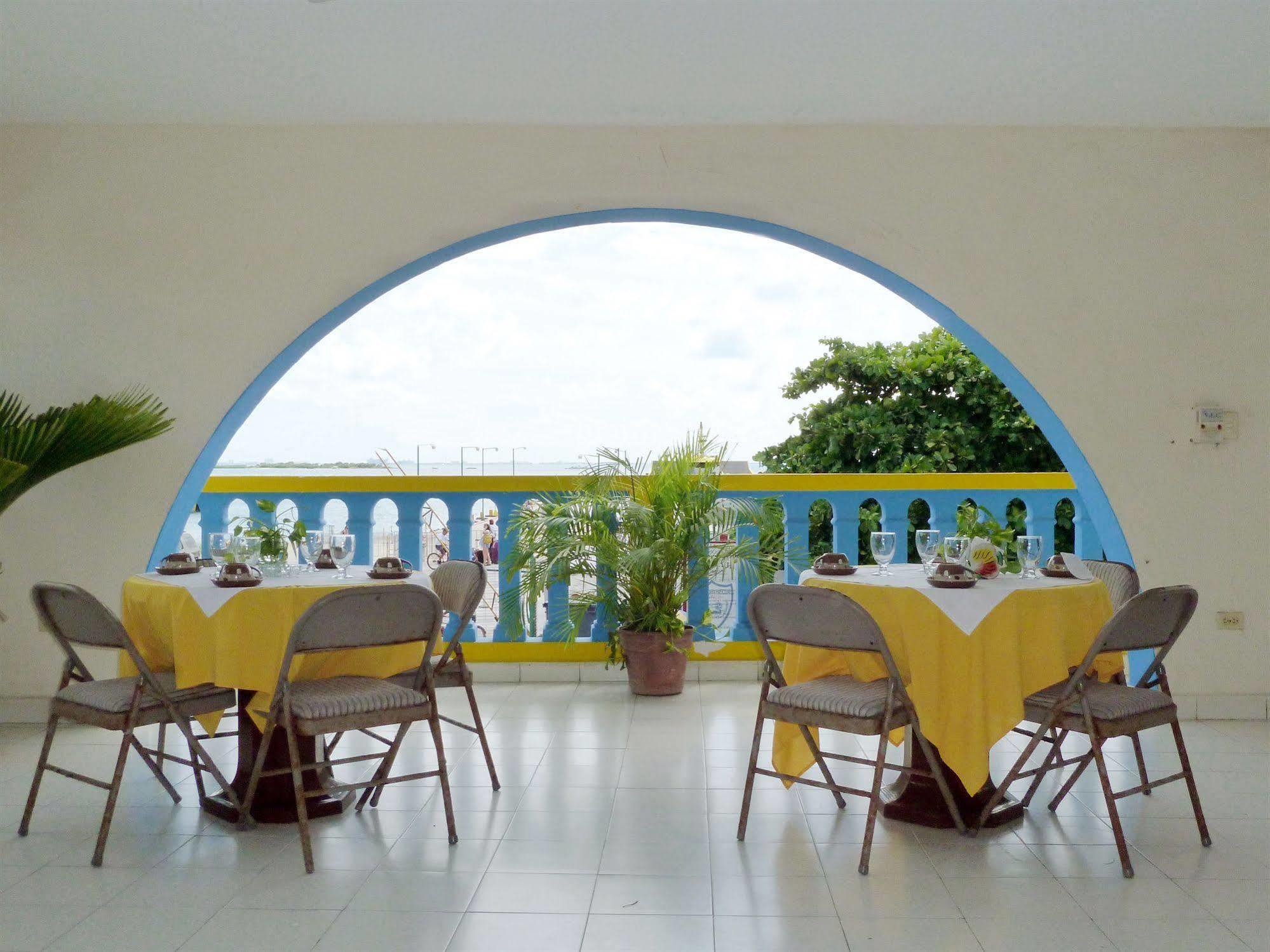 D Gomar Isla Mujeres